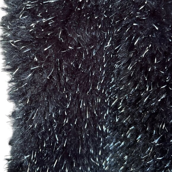 True Craft Girls Faux Youth Fur Vest Size L Black Silver Metallic Party Glam - Picture 3 of 6